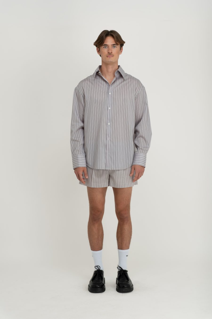 SIGNATURE STRIPE SHORT