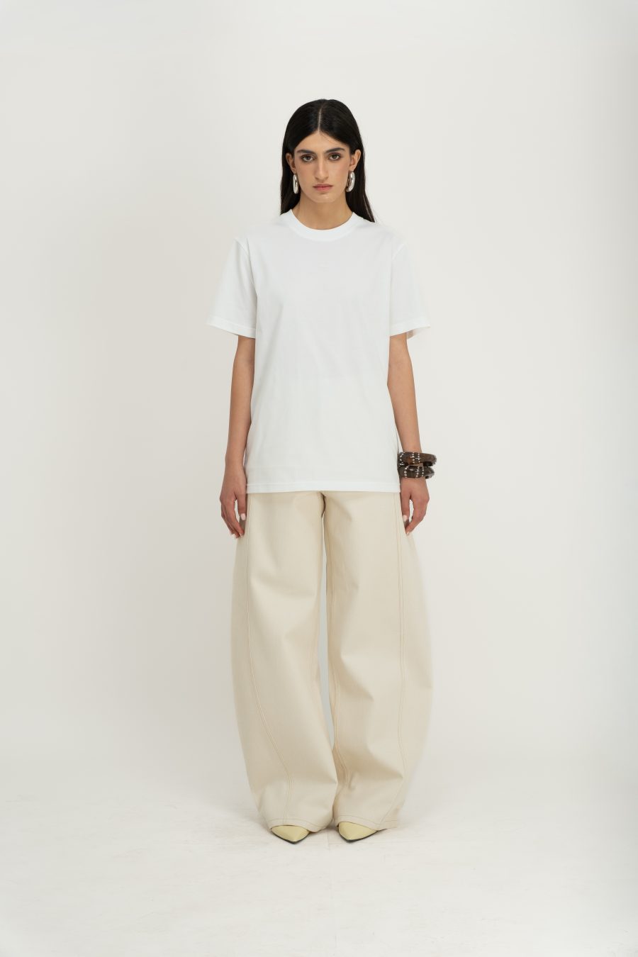 DENIM BARREL-LEG JEANS